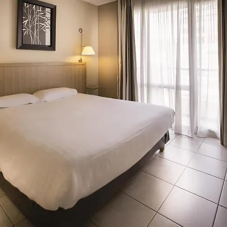 Excelsuites Канны