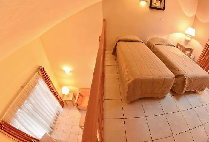 فندق Excelsuites 4*