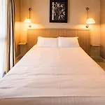 Excelsuites Hotell Cannes