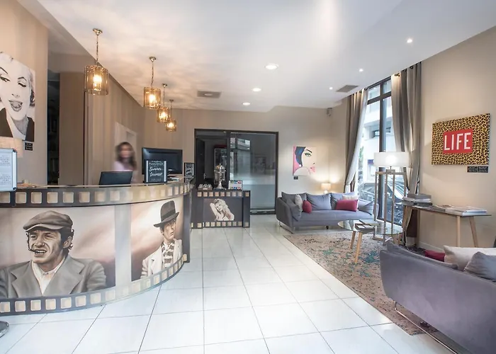 Excelsuites Hotel